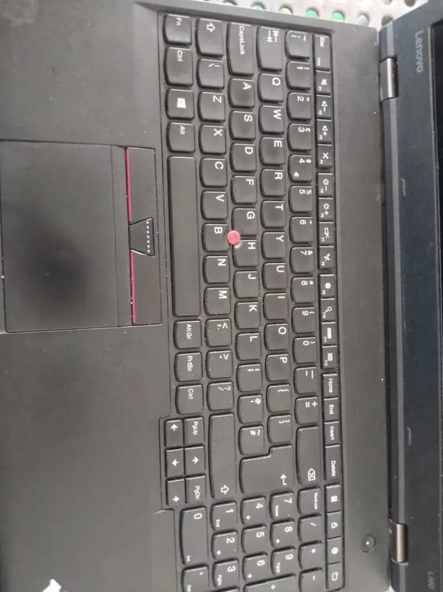 Lenovo ThinkPad Core i5 6th Gen 8GB RAM 256GB SSD + Original Charger