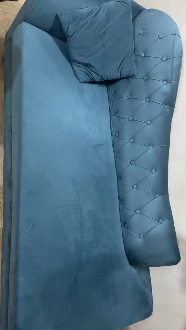 Diwaan sea green colour