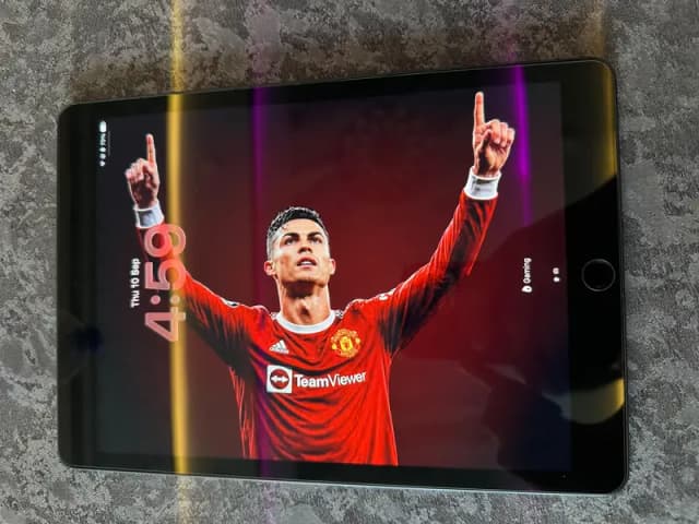 IPAD 9GEN 10/10 CONDITION