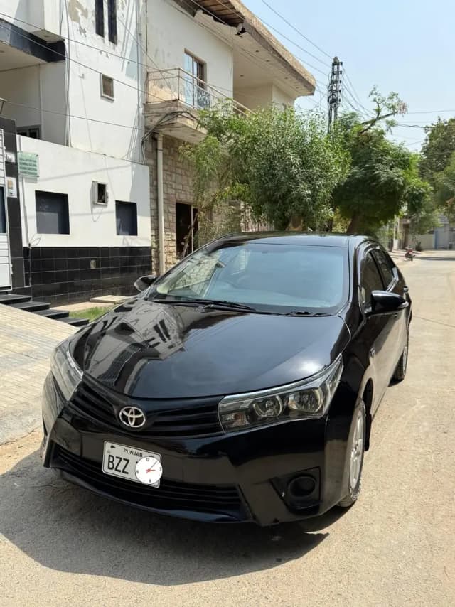 Toyota Corolla Altis 2015