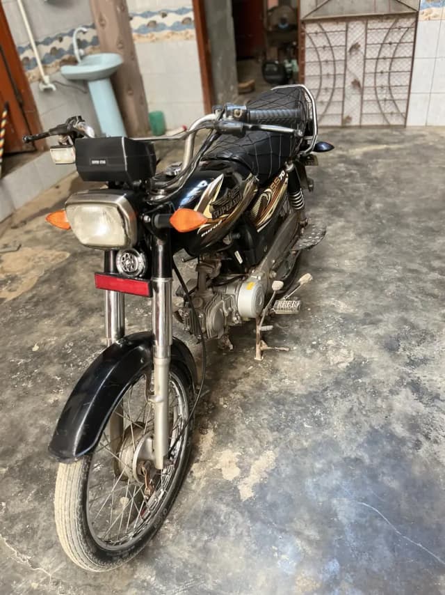 Cd 70 superstar