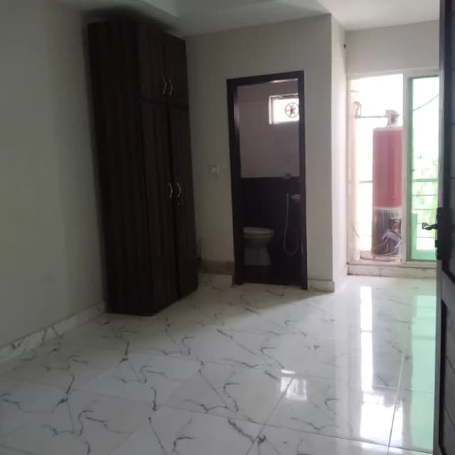 1 Bhk Non furnished apartment available for rent