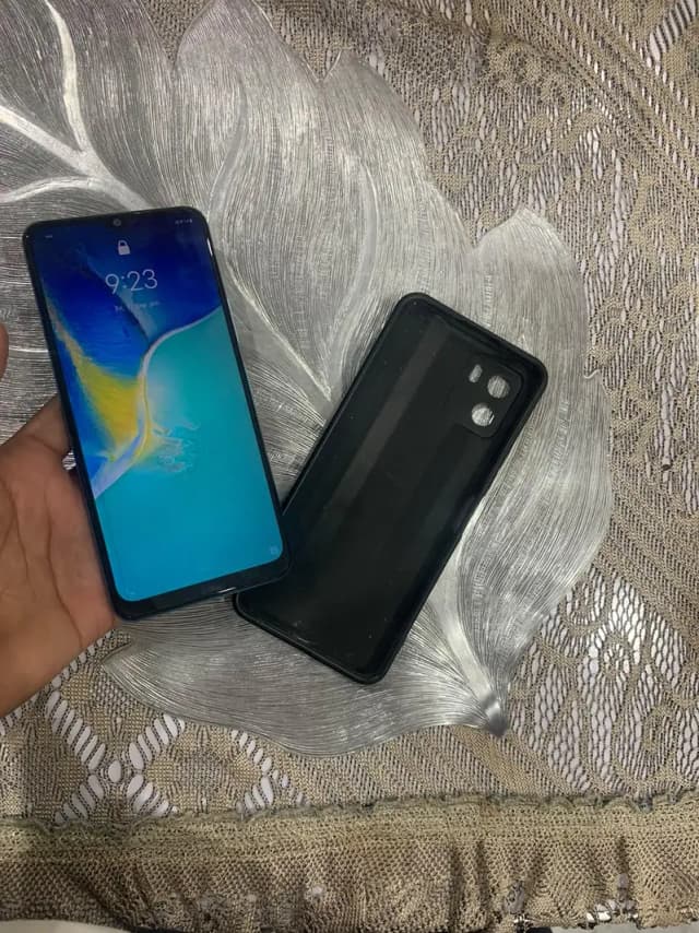 Vivo Y15s