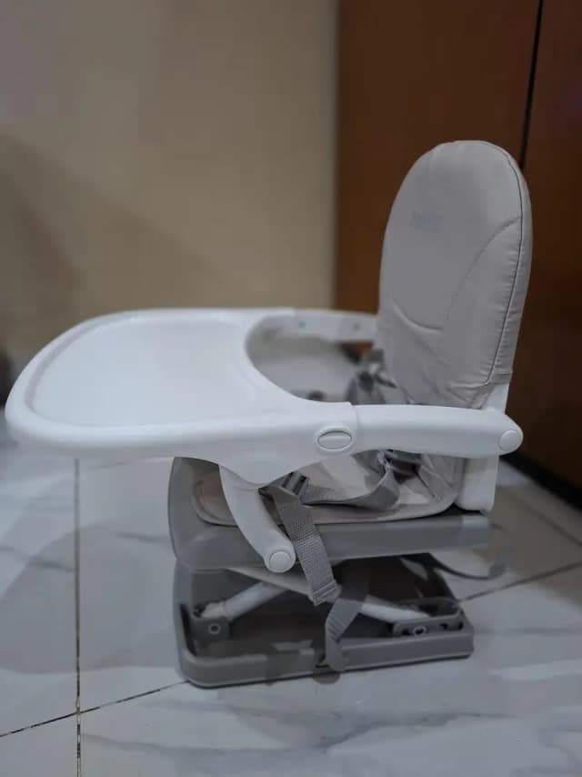 baby chair - JUNIORS Jack Booster Seat - Grey Color