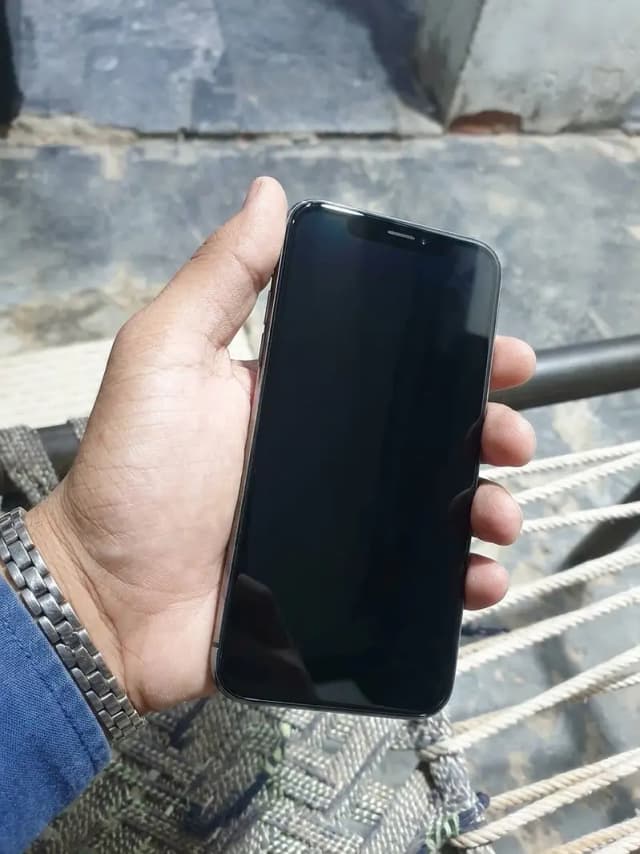 Apple iPhone 11 PTA