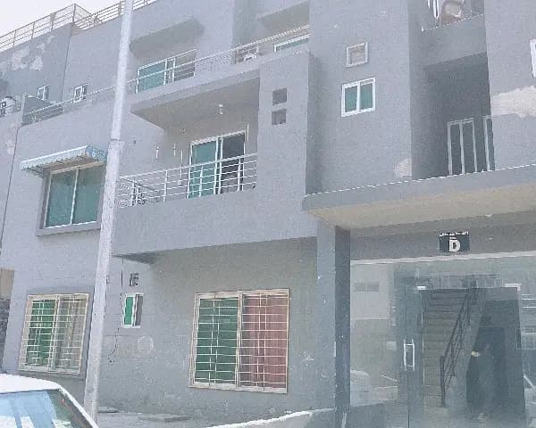Reserve A Centrally Located Corner Flat Of 1600 Square Feet In Paradise Villa Apartments