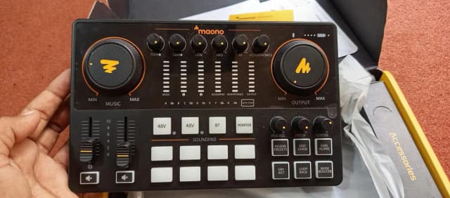 Maono CASTER E2 Gen2 PODCAST CONSOLE