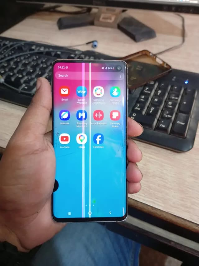 Samsung Mobile S10