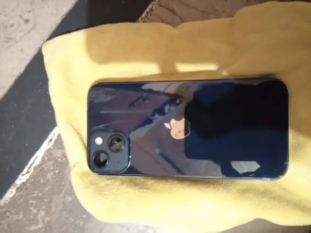 Apple iPhone 13 fu 96 bh