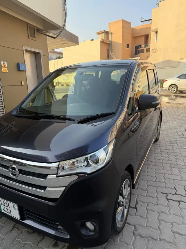 Nissan Dayz Highway Star 2014/2016 | Automatic
