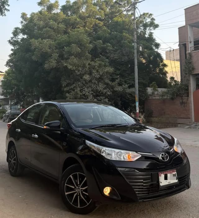 Toyota Yaris 2021 Ativ X 1.5 push start Full Geniune.
