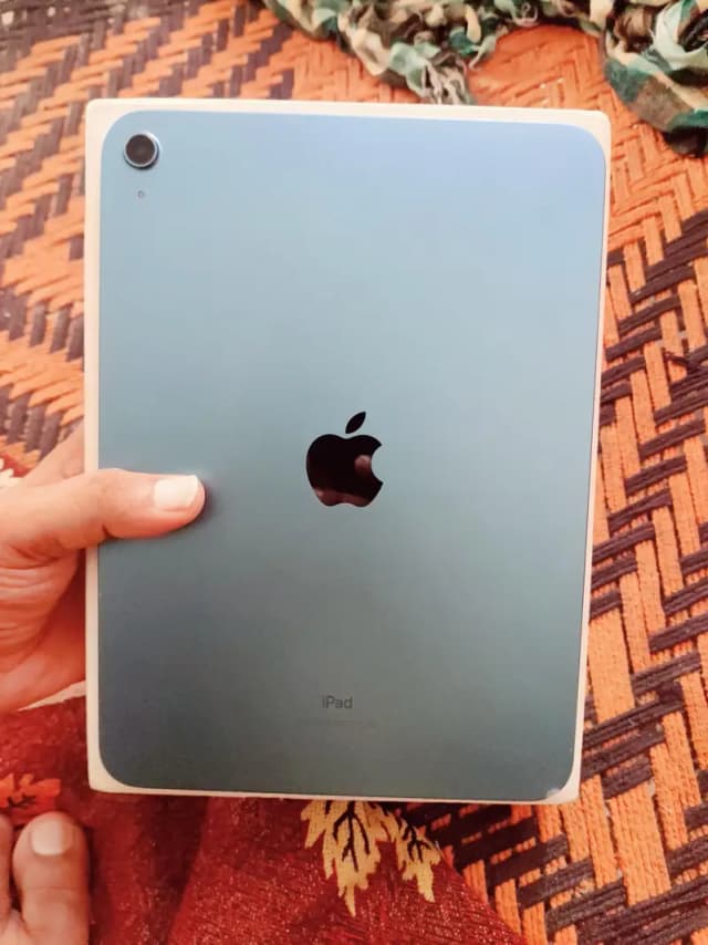 ipad 10 genretion lush condition