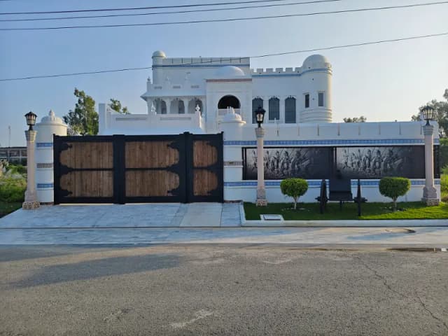 Mughal Style House For Sale