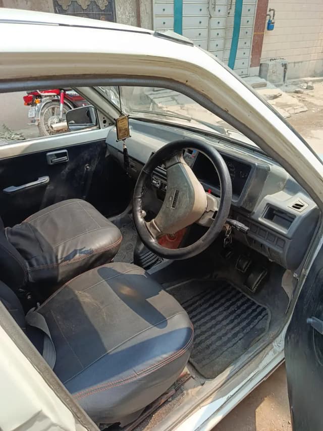 Suzuki Mehran VX 2004