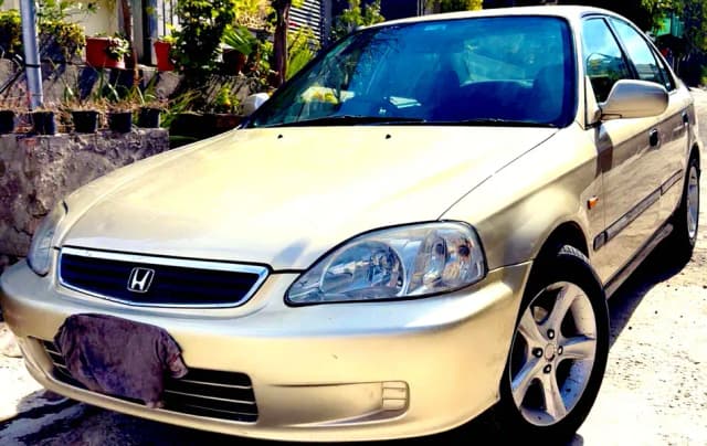 Honda Civic EXi 2000