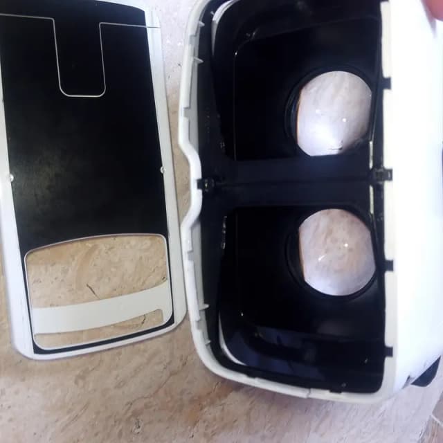 VR mobile holder