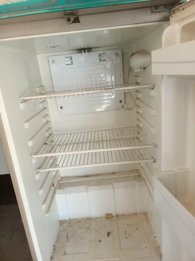 Haier Refrigerator large size fridge in good condition