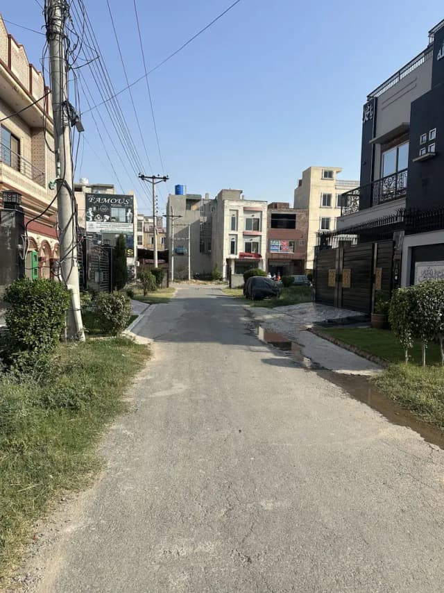 10 Marla 25 Sq Feet Plot For Sale