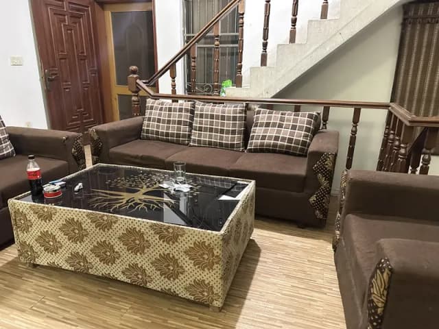 Brown sofa set 6 seater
