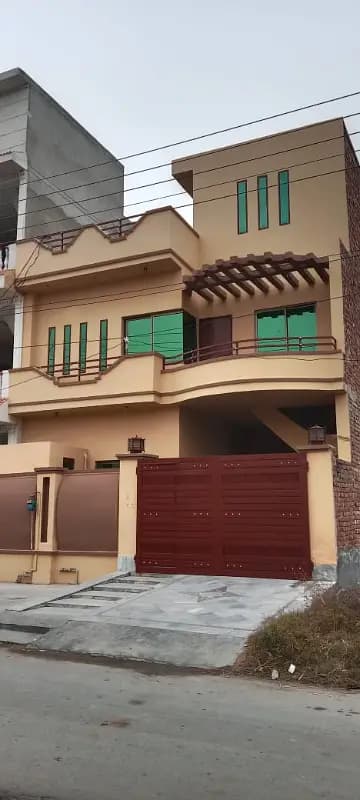 7 MARLA USED HOUSE FOR SALE