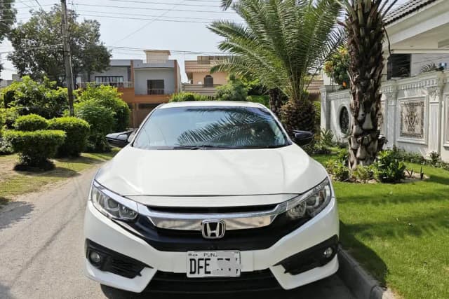 Honda Civic VTi Oriel Prosmatec,Total Genuine,For Sale!
