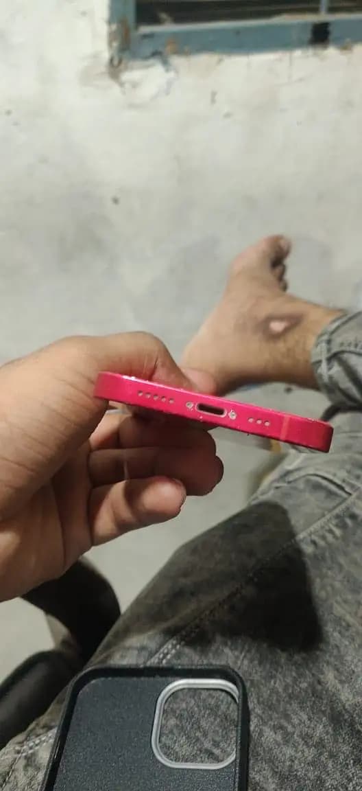 Apple iPhone 14
