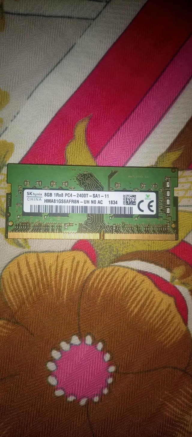 SK Hynix 8GB DDR4 2400MHz Laptop RAM – 1Rx8