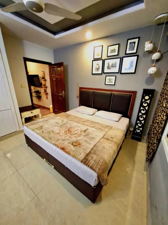 One Bed Appartment Available For Rent In E11 Daily Weekly Basis