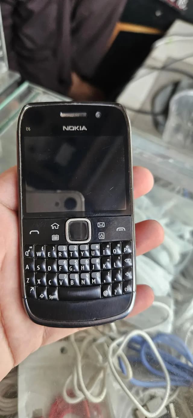 Nokia E6.00 Touch and type original 03037516143