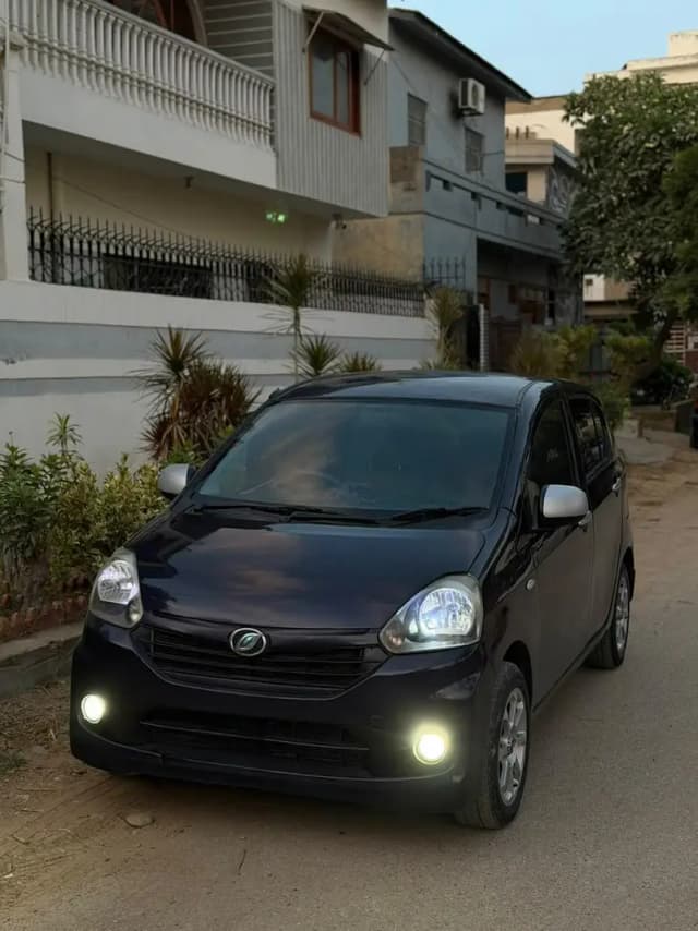 Daihatsu Mira 2013