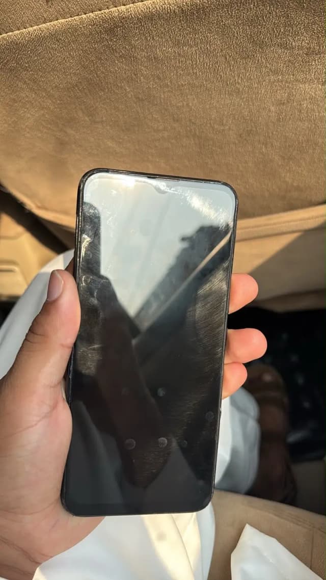 Infinix Hot 8