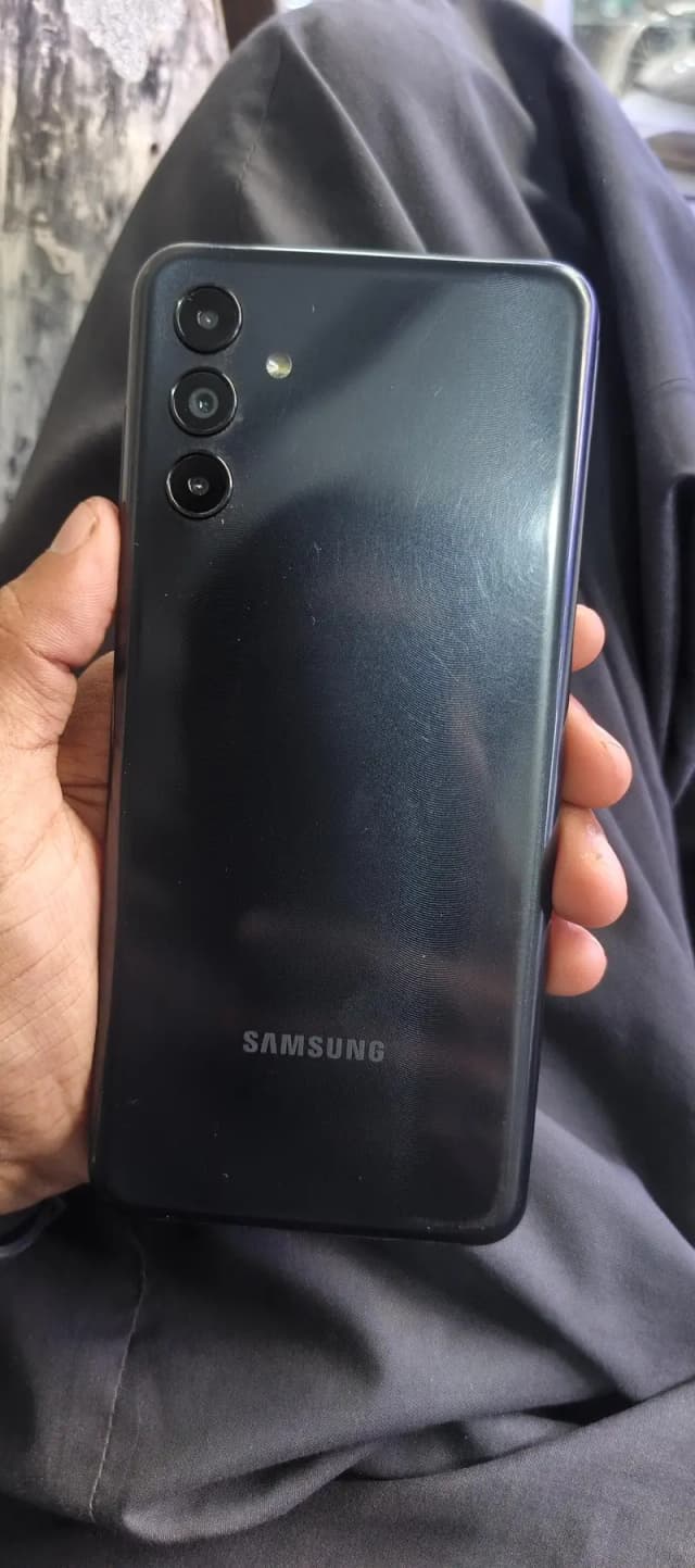 Samsung Mobile A04s 4gb 128gb only box