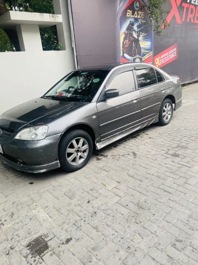 Honda Civic VTi Oriel Prosmatec 2002