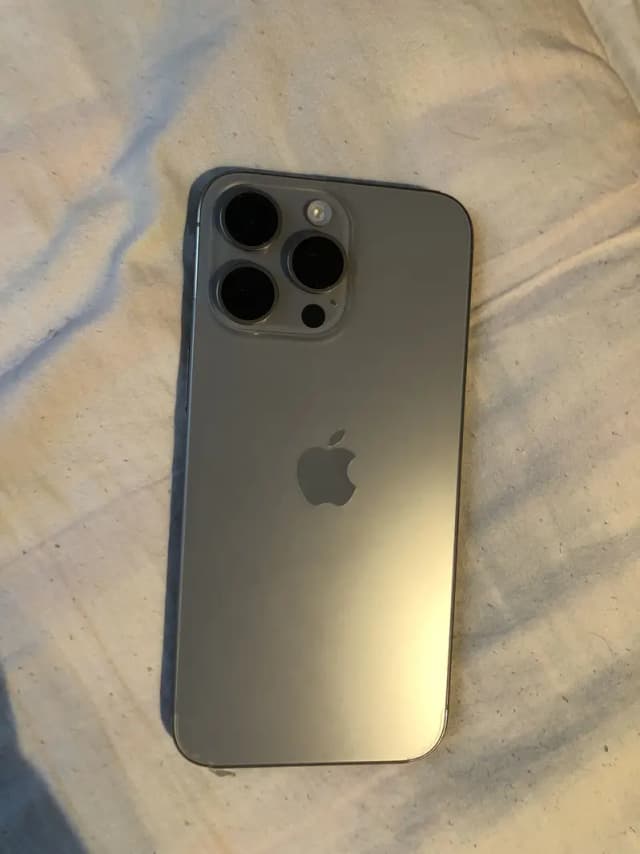Apple iPhone 15 Pro Max [ 256 GB ]