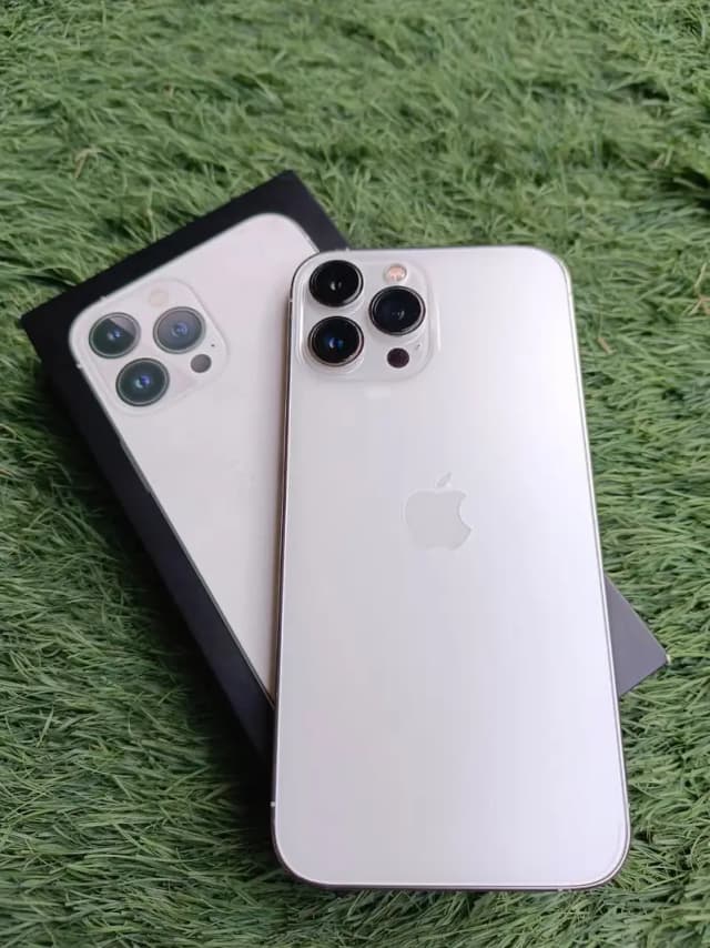 Apple iphone 13 pro max pta Approved All accesries