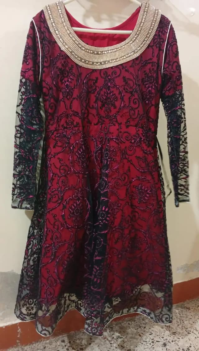 Maroon Embroidered Net Fancy 3pc Dress size Medium