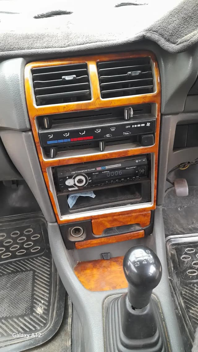 Suzuki Cultus VXR 2014 tension free car family used