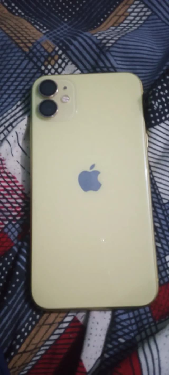 Apple iPhone 11