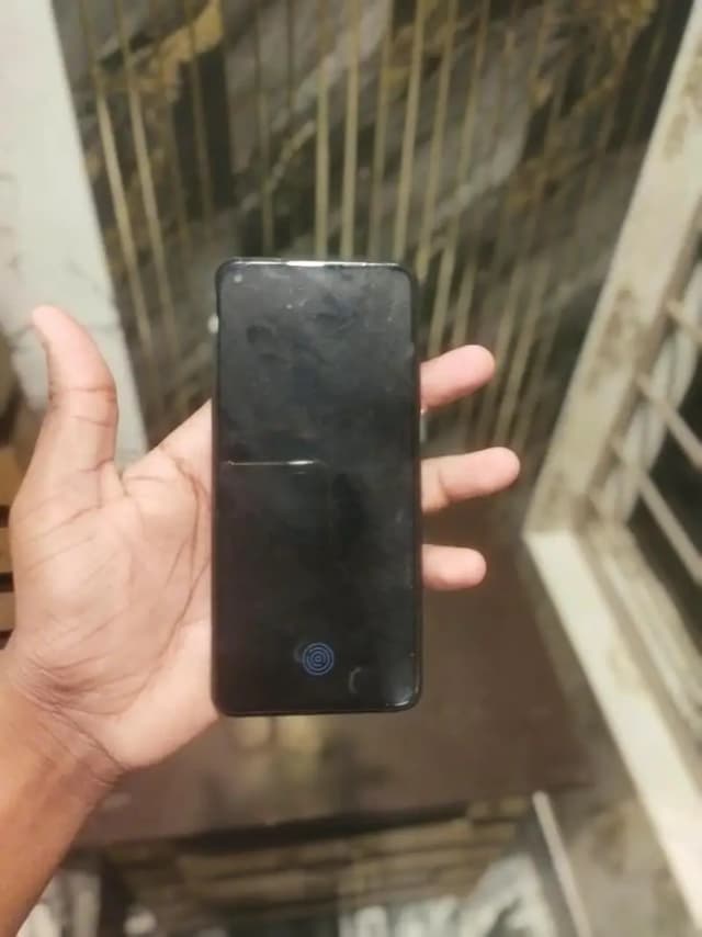 OPPO Reno6