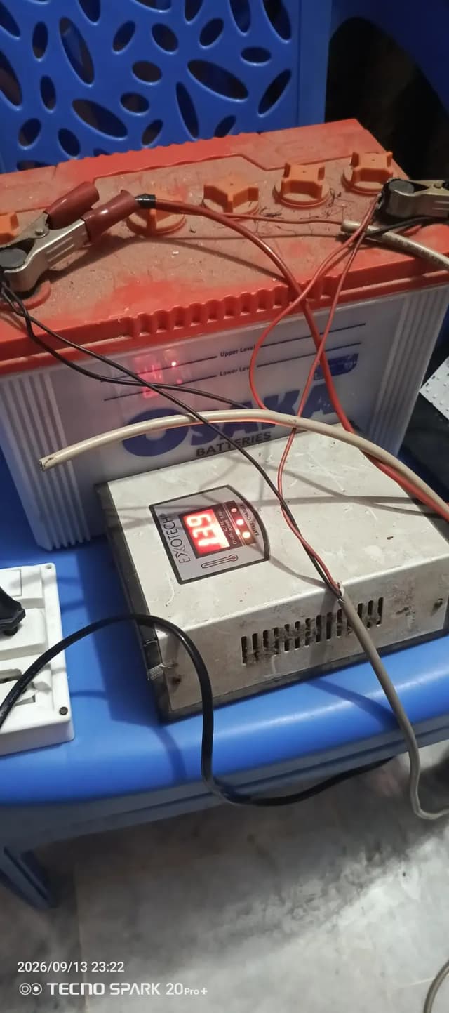 used. batteries hai jisko Lena ho wahi rabta kare fazaol tang na kare