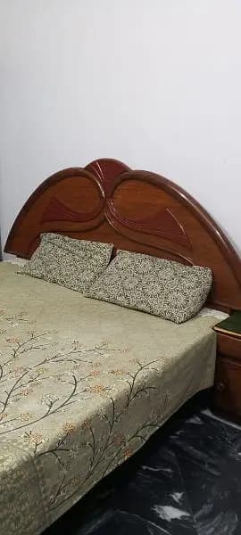 Bed For sale(03137209296)