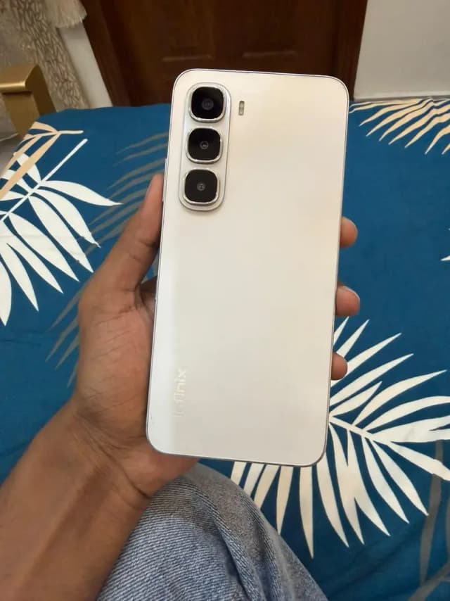 Infinix Hot 60i