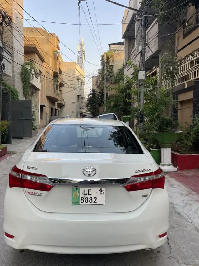 Toyota Corolla GLI 2015