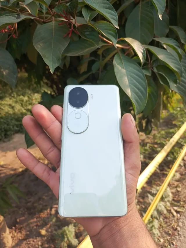 Vivo V40e 8.256 camera best timing best smooth level