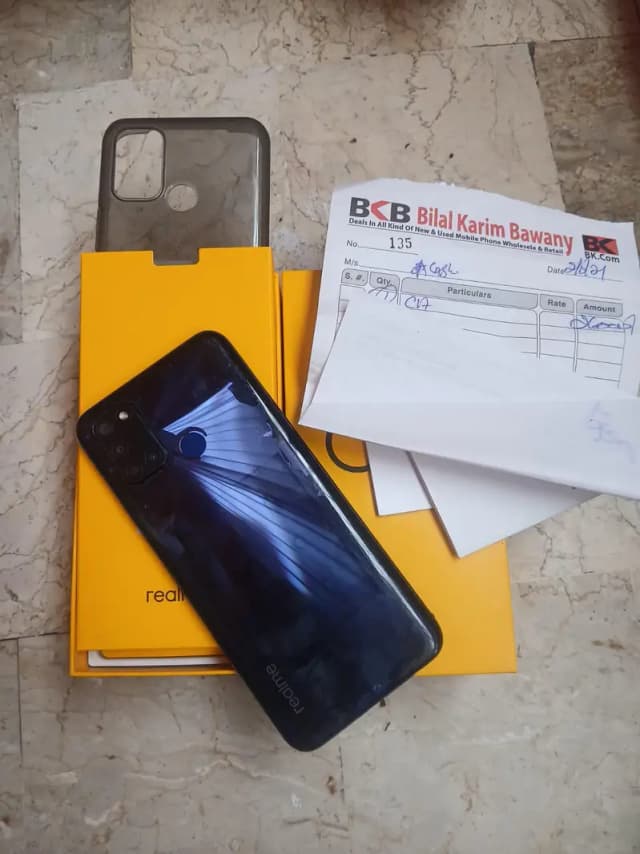 Realme C17