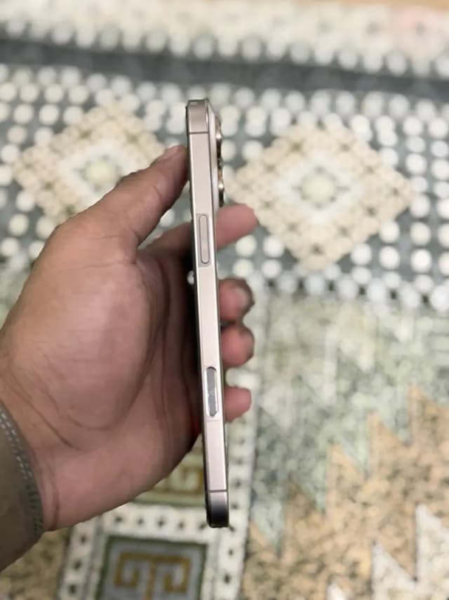 iPhone 16 pro max