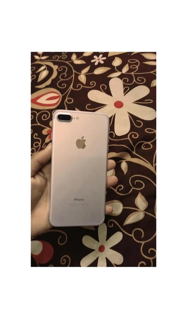 Apple iPhone 7 Plus CHANCE DEAL URGENT SALE