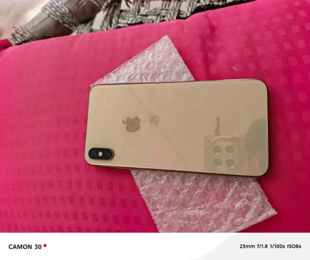 Apple iPhone XS Max 256 GB storage urgent for sale