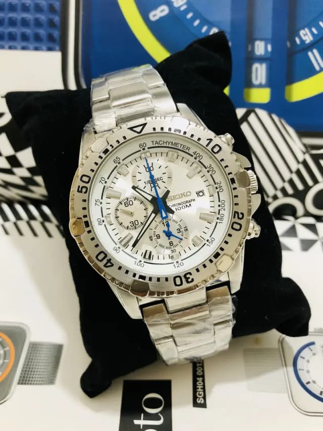 SEIKO-NEW & ORIGINAL WATCH-CHRONOGRAPH MODEL-CITIZEN CASIO OMAX ARMANI