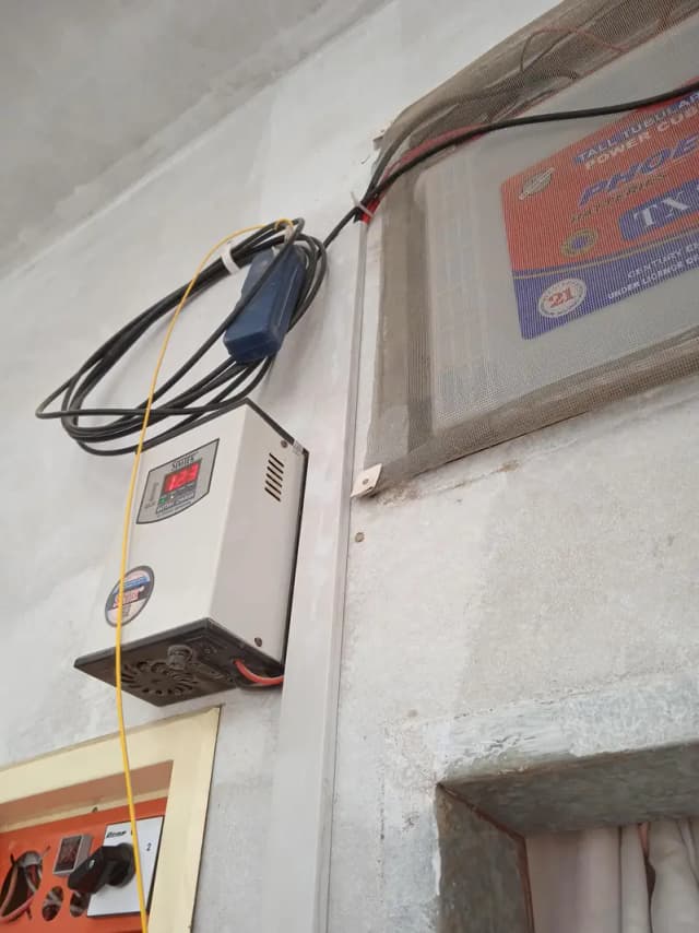 simtek battery charger